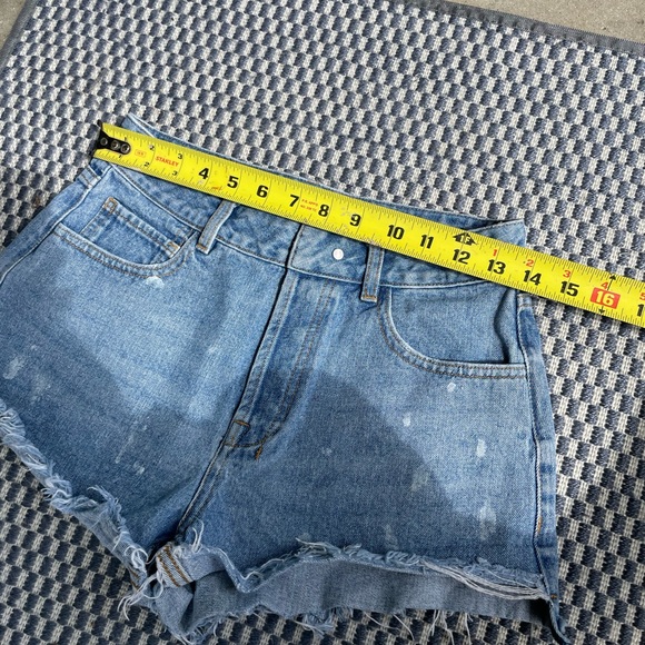 Fiona Chen Denim Shorts - Picture 7 of 8